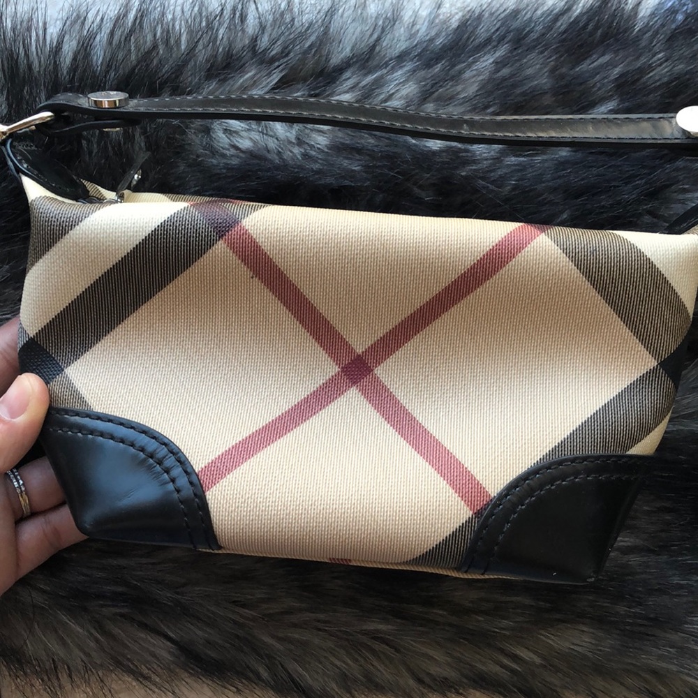 Cute Burberry purse for kids